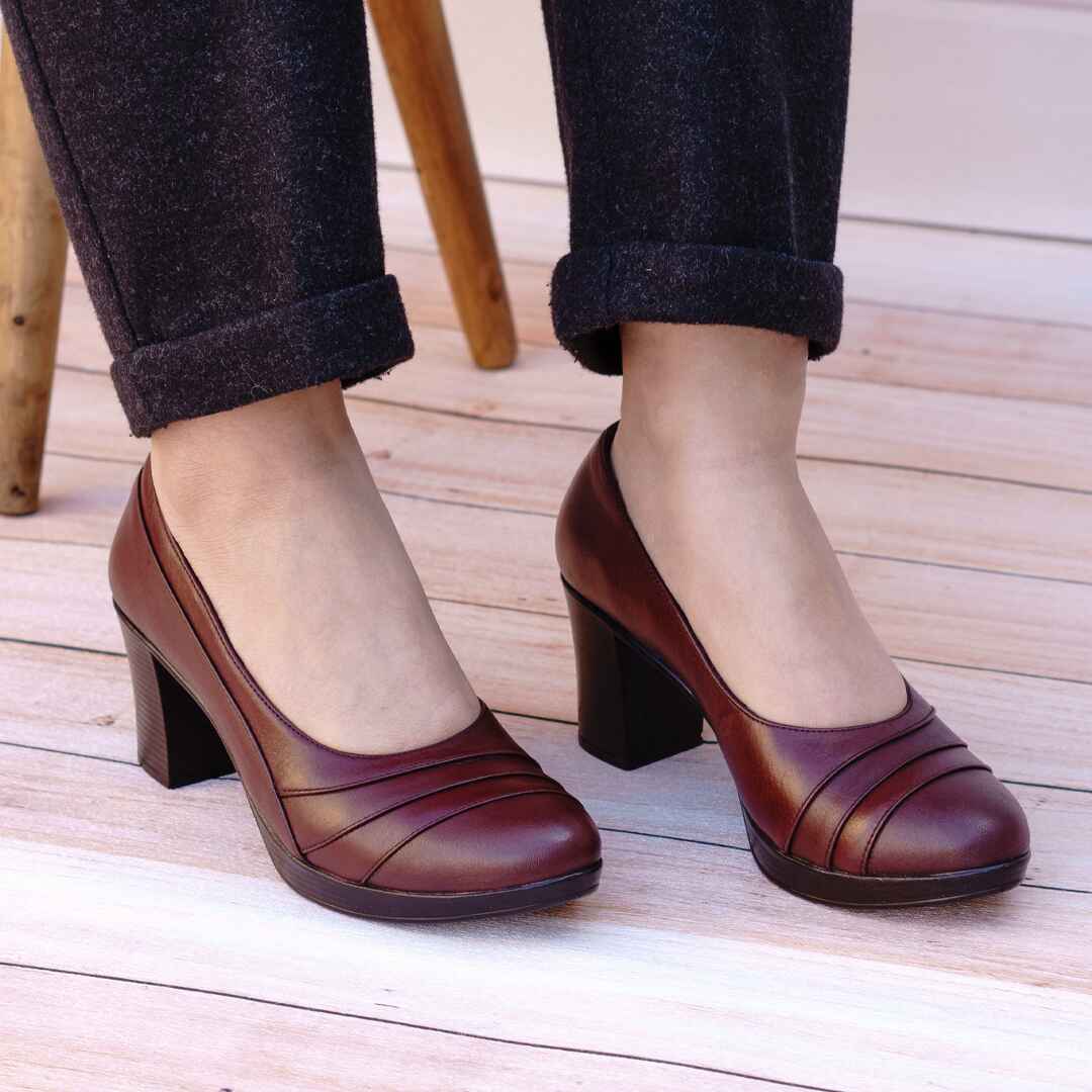 کفش پاشنه بلند چرم زنانه روشن مدل old7050|بانک کفش